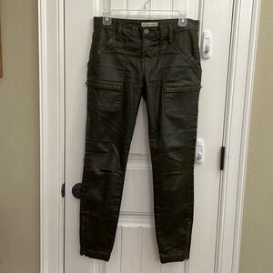💚JOIE dark olive green faux leather pants.  28